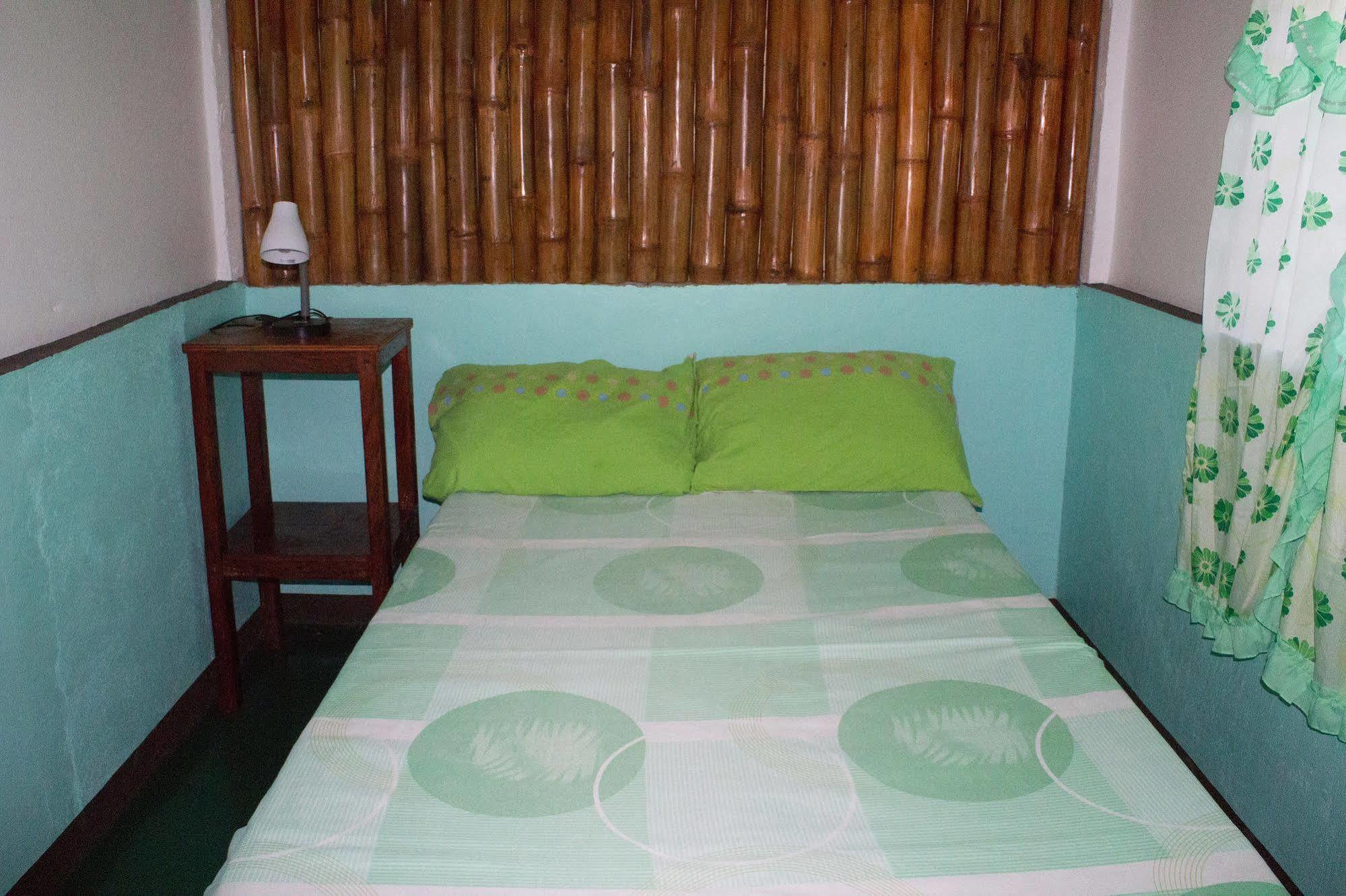 Mahogany Upland Resort.Com Dauin Exterior foto