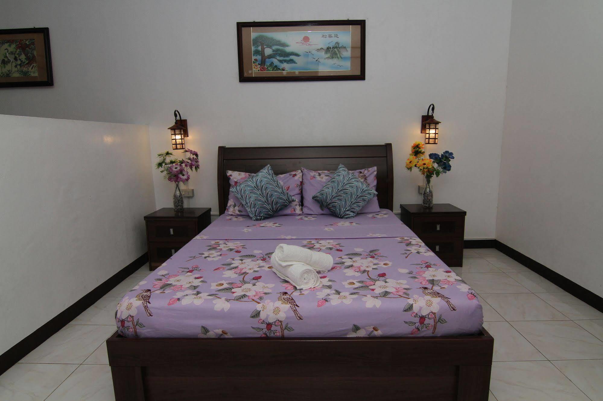 Mahogany Upland Resort.Com Dauin Exterior foto